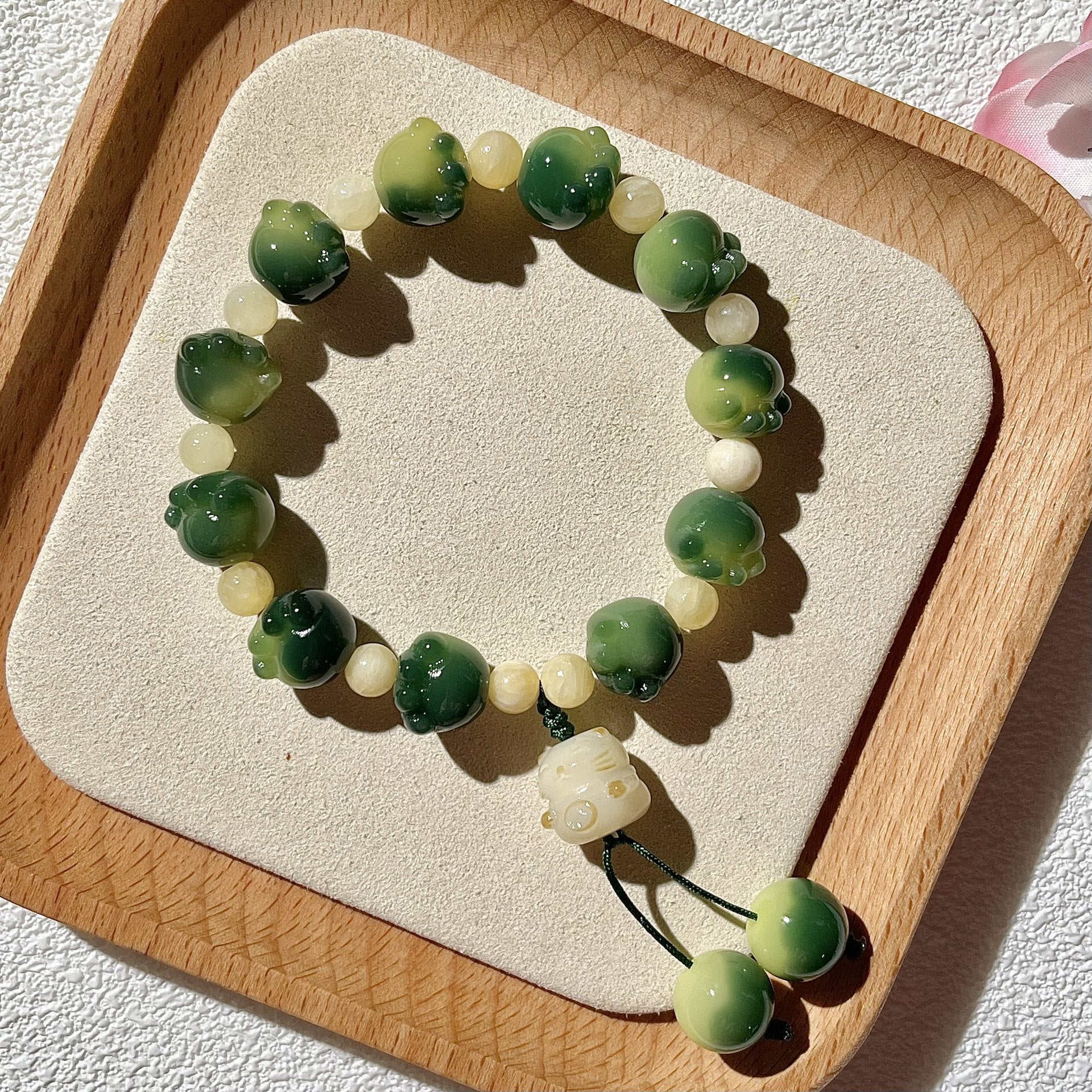 Natural Bodhi root bracelet cute cat claw design bracelet sweet beauty Little Red Book Live supply Wenwan bracelet
